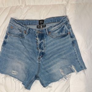 BDG slim Straight denim short